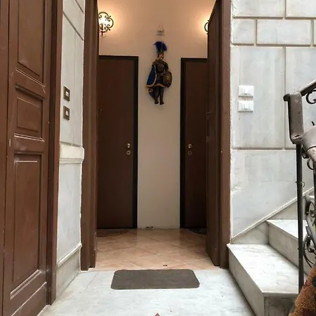 Loft Dei Giudici Apartment *